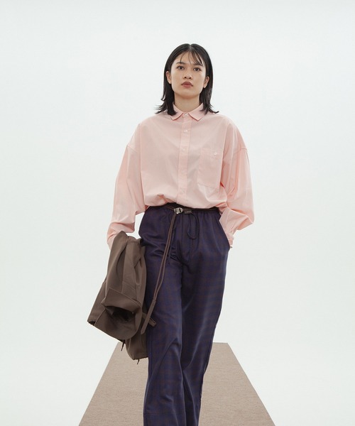 INTERPLAY(インタープレイ)の「【INTERPLAY】リラックスルーズパンツ(スラックス・メンズ・オレンジ/パープル/グレー/ベージュ・FREE)」の18枚目の写真