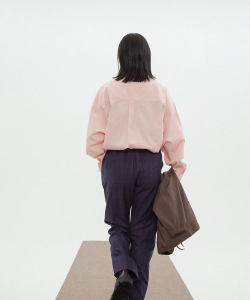 INTERPLAY(インタープレイ)の「【INTERPLAY】リラックスルーズパンツ(スラックス・メンズ・オレンジ/パープル/グレー/ベージュ・FREE)」の8枚目の写真