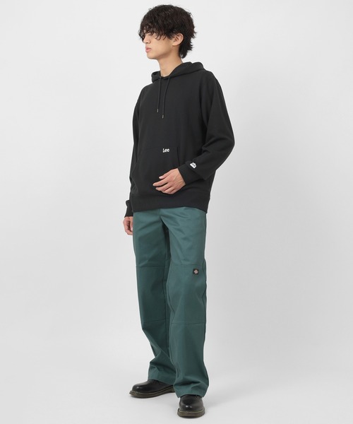 Lee(リー)の「【Lee/リー】ビックシルエット ミニロゴ刺繍 プルパーカー/フーディー(パーカー・メンズ・ホワイト/チャコールグレー/ブラック/ワイン・M/L/XL)」の10枚目の写真