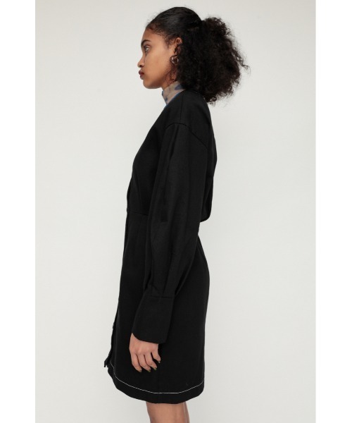 SLY(スライ)の「DENIM VOLUME SLEEVE S/OP デニムボリュームスリーブショート ワンピース(ワンピース・レディース・ブルー/ブラック・2/1)」の6枚目の写真