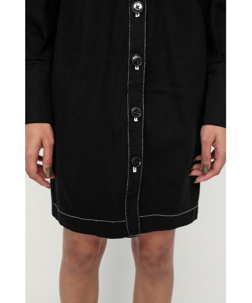 SLY(スライ)の「DENIM VOLUME SLEEVE S/OP デニムボリュームスリーブショート ワンピース(ワンピース・レディース・ブルー/ブラック・2/1)」の11枚目の写真