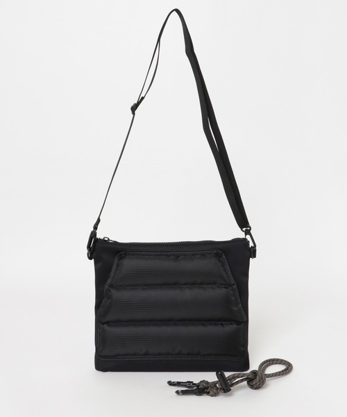 URBAN RESEARCH(アーバンリサーチ)の「グリーンダウンサコッシュ(ショルダーバッグ・レディース・ライトグレー/ブラック/カーキ・ONE)」の15枚目の写真