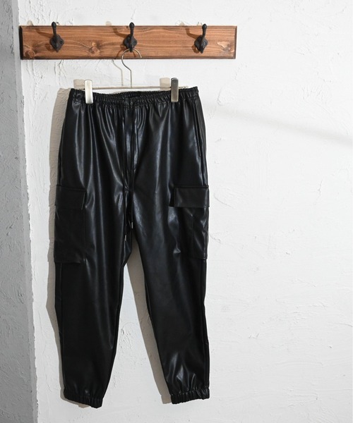 Anytime Songs(エニータイムソングス)の「PUイージーカーゴジョガーパンツ(カーゴパンツ・メンズ・ブラック/モカ・LARGE/MEDIUM)」の2枚目の写真