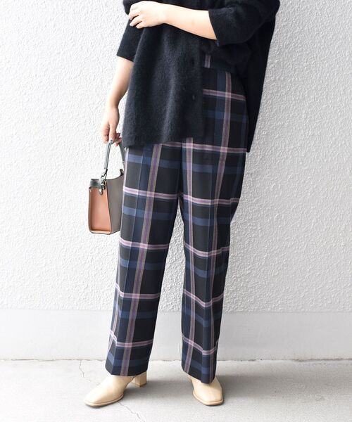 SHIPS(シップス)の「〈手洗い可能〉カラーチェックセミワイドパンツ◆(その他パンツ・レディース・ベージュ/ネイビー・34/36/38/40)」の8枚目の写真