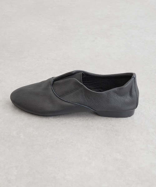 CROWN(クラウン)の「【CROWN/クラウン】Elastic tongue jazz(スリッポン・レディース・ブラック・4/6/5)」の7枚目の写真