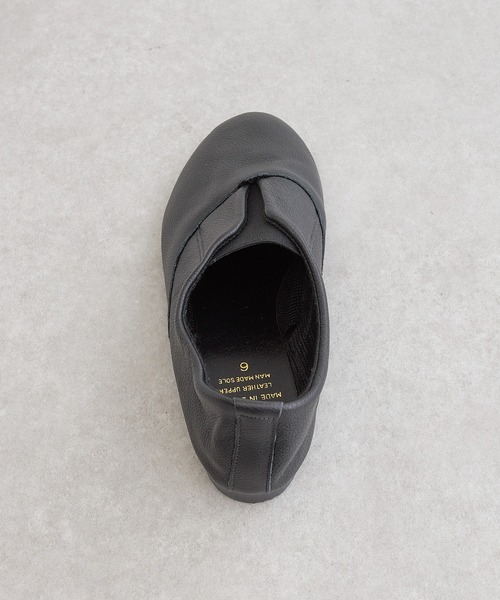 CROWN(クラウン)の「【CROWN/クラウン】Elastic tongue jazz(スリッポン・レディース・ブラック・4/6/5)」の8枚目の写真