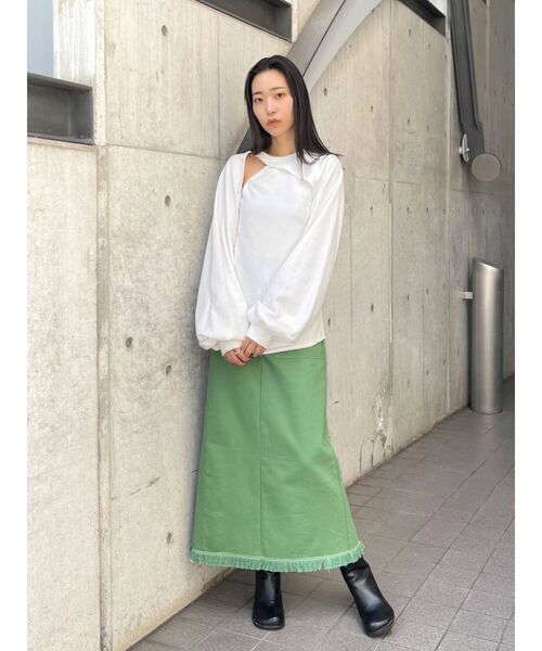 EMODA(エモダ)の「ワイドポケットフリンジスカート(スカート・レディース・アイボリー/ブラック/グリーン・SMALL/MEDIUM)」の12枚目の写真