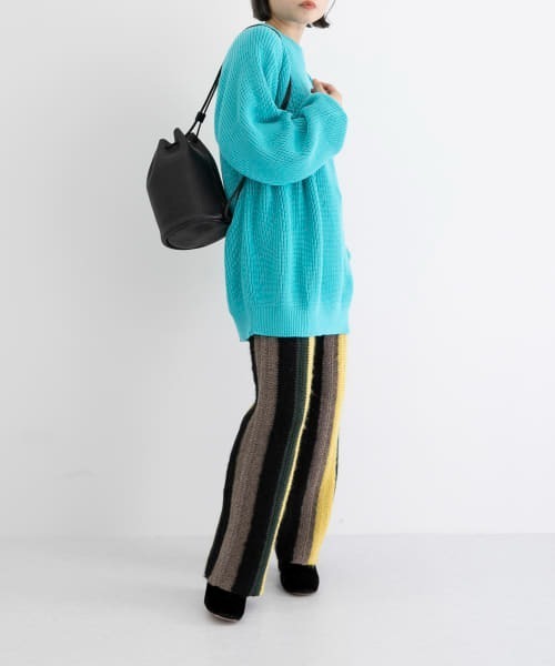 iI(アイ)の「iI crewneck knit(ニット/セーター・レディース・ネイビー/ピンク/イエロー/ブルー・FREE)」の5枚目の写真