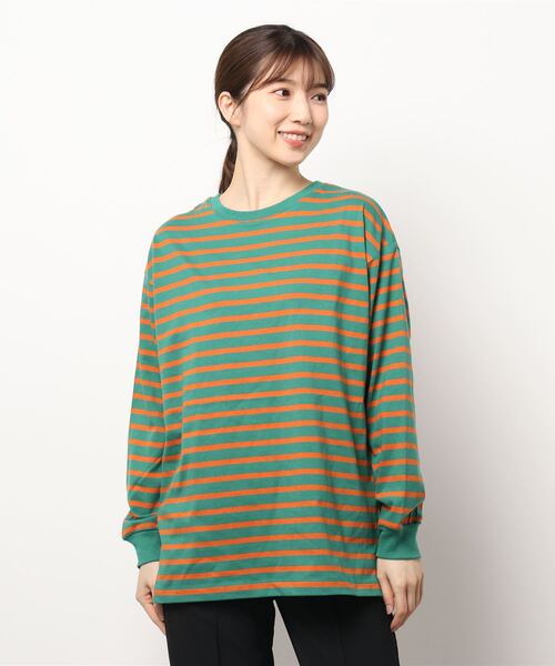 AMERICAN HOLIC(アメリカンホリック)の「カラーボーダーカットプルオーバー(Tシャツ/カットソー・レディース・グリーン/サックスブルー・M/L)」の4枚目の写真