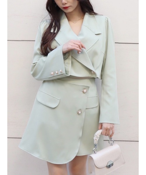 MIIA（ミーア）の「カシュクールショートテーラードジャケット（カーディガン/ボレロ・レディース・ブラック/ベージュ/グリーン・FREE）」の3枚目の写真