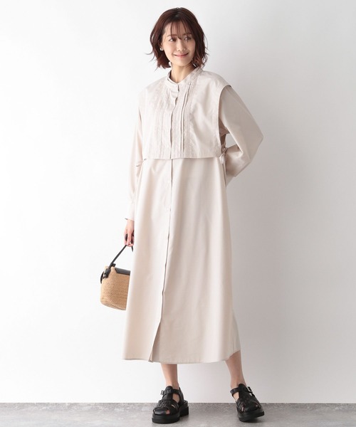 GLOBAL WORK(グローバルワーク)の「ピンタックレイヤード2Pワンピース/262889(ワンピース・レディース・ダークグレー/マスタード/アイボリー・FREE)」の8枚目の写真