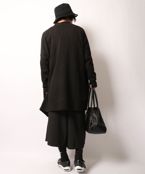 ByTheR(バイザアール)の「BYTHER 韓国ブランド テレコロングカーディガン(カーディガン/ボレロ・メンズ・ブラック・FREE)」の14枚目の写真