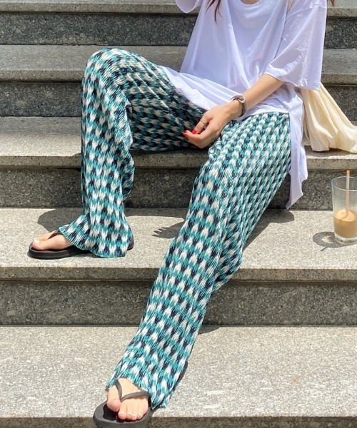 Vipoa（ヴィポア）の「パターンプリーツパンツ（その他パンツ・レディース・ブルー・FREE）」の5枚目の写真