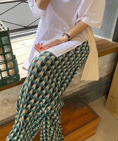 Vipoa（ヴィポア）の「パターンプリーツパンツ（その他パンツ・レディース・ブルー・FREE）」の8枚目の写真