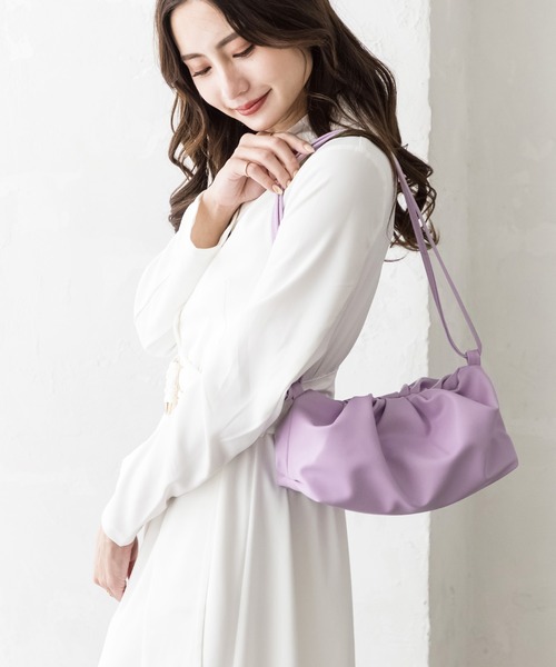 Julia Boutique（ジュリアブティック）の「3WAYチェーンギャザーショルダーバッグ/22138（ショルダーバッグ・レディース・ブラウン/パープル/ホワイト/ブラック・ONE）」の11枚目の写真