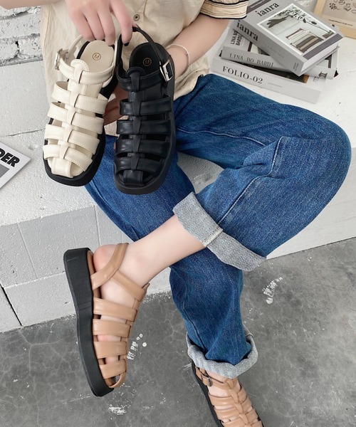 Shoes in Closet（シューズインクローゼット）の「厚底