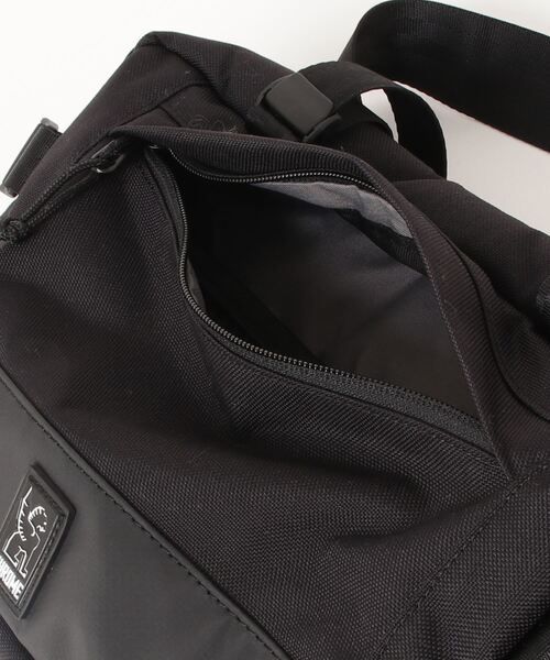 CHROME（クローム）の「［ CHROME / クローム ］DOUBLETRACK FRAME BAG MD / ダブルトラック フレーム バッグ ミディアム 耐水 4L 自転車バッグ ショルダーバッグ（ボディバッグ/ウエストポーチ・メンズ・ブラック/オリーブ・FREE）」の6枚目の写真