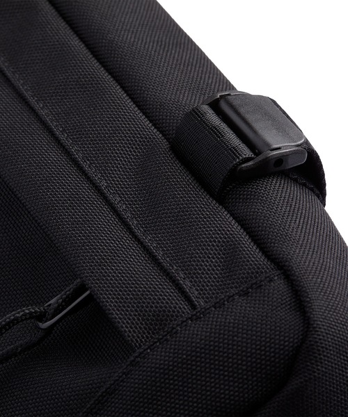 CHROME（クローム）の「［ CHROME / クローム ］DOUBLETRACK FRAME BAG MD / ダブルトラック フレーム バッグ ミディアム 耐水 4L 自転車バッグ ショルダーバッグ（ボディバッグ/ウエストポーチ・メンズ・ブラック/オリーブ・FREE）」の17枚目の写真