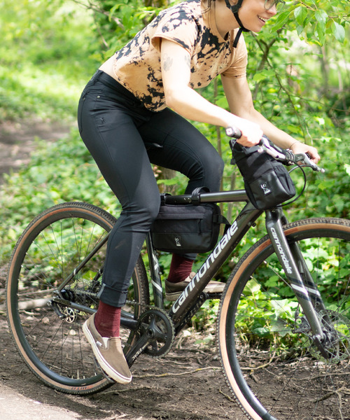 CHROME（クローム）の「［ CHROME / クローム ］DOUBLETRACK FRAME BAG MD / ダブルトラック フレーム バッグ ミディアム 耐水 4L 自転車バッグ ショルダーバッグ（ボディバッグ/ウエストポーチ・メンズ・ブラック/オリーブ・FREE）」の22枚目の写真