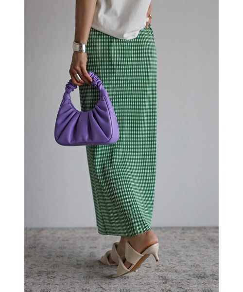Bonjour Sagan（ボンジュールサガン）の「ギンガムチェック楊柳プリーツスカート（スカート・レディース・ブラック/グリーン・FREE）」の6枚目の写真