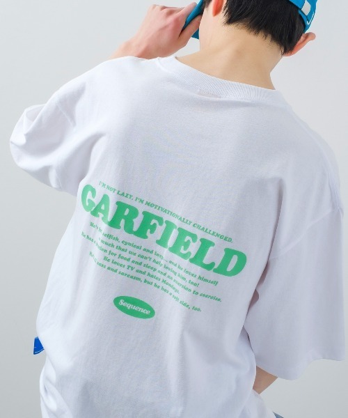 B ONE SOUL(ビーワンソウル)の「【Sequence by B ONE SOUL × GARFIELD】バックプリント ワンポイント Tシャツ(Tシャツ/カットソー・メンズ・ホワイト/ブラック/ブルー・LARGE/MEDIUM)」の2枚目の写真