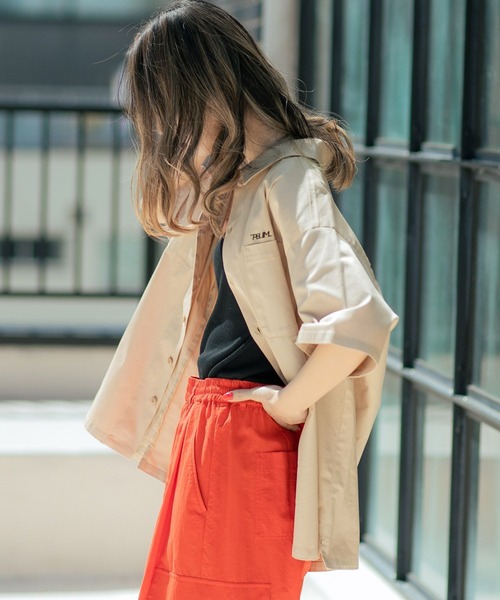 PBLIM(ページボーイリム)の「【PAGEBOYLIM】シシュウワークシャツ(シャツ/ブラウス・レディース・ベージュ/カーキ/ブルー・MEDIUM/LARGE)」の4枚目の写真