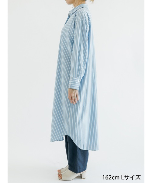 Samansa Mos2 blue（サマンサモスモスブルー）の「【接触冷感】マルチスタイルシャツワンピース（シャツワンピース・レディース・ホワイト/ネイビー/オフホワイト/イエロー/サックスブルー/ブルー/ラベンダー・MEDIUM/LARGE）」の17枚目の写真