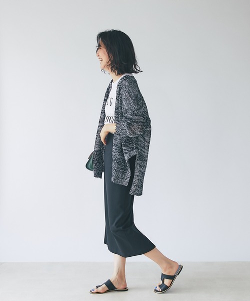 RIVE DROITE(リヴドロワ)の「サイドスリットニットカーディガン(カーディガン/ボレロ・レディース・ブラック/グレー/ベージュ・FREE)」の16枚目の写真