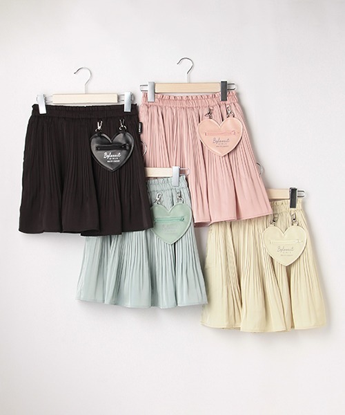 by LOVEiT（バイラビット）の「ポシェットつきプリーツスカパン（その他パンツ・キッズ・アイボリー/サックスブルー/ピンク/ブラック・120cm/130cm/150cm/160cm/140cm）」の13枚目の写真