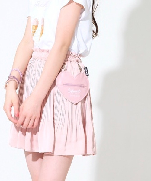 by LOVEiT（バイラビット）の「ポシェットつきプリーツスカパン（その他パンツ・キッズ・アイボリー/サックスブルー/ピンク/ブラック・120cm/130cm/150cm/160cm/140cm）」の15枚目の写真