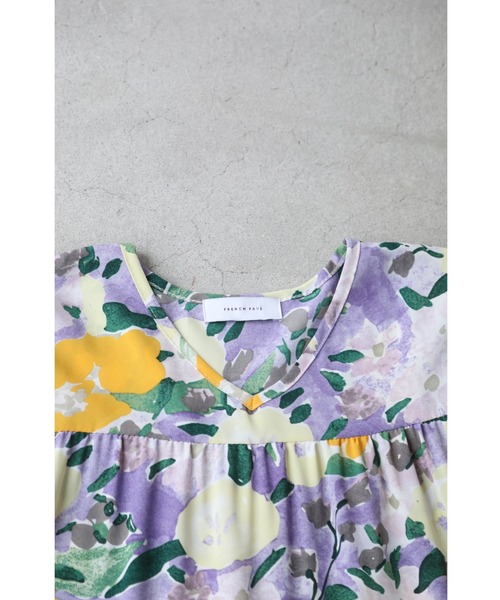 cawaii(カワイイ)の「(ベルト付き)黄色の花咲く一目惚れ水彩画ロングワンピース(ワンピース・レディース・パープル・FREE)」の17枚目の写真