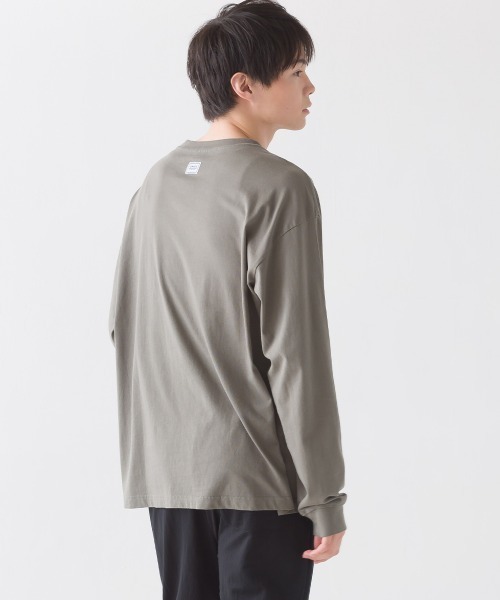 OMNES（オムネス）の「ユニセックス バイオポリウォッシュ 綿100％プリント長袖Tシャツ（Tシャツ/カットソー・レディース・ホワイト/ブラック/ピンクベージュ/チャコール・SMALL/MEDIUM/LARGE/X-LARGE）」の19枚目の写真