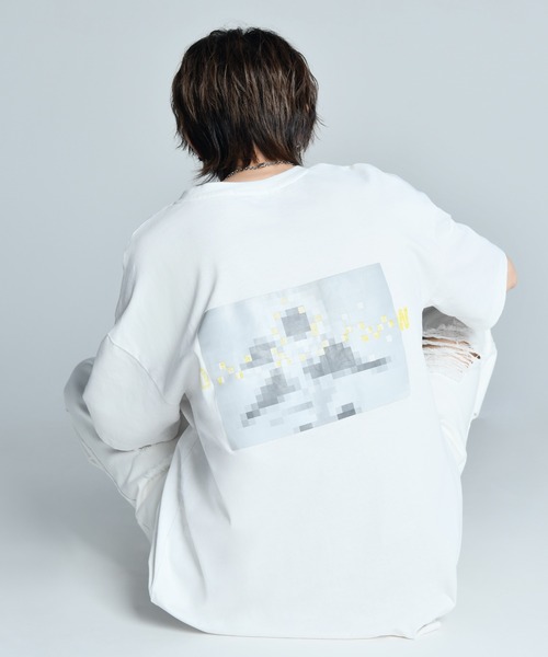 ADRER（アドラー）の「【Ukraina charity】heavy weight cotton big T-shirt/ウクライナチャリティーヘビーウェイトコットンビックTシャツ（Tシャツ/カットソー・メンズ・ホワイト・X-SMALL/SMALL/MEDIUM/LARGE）」の6枚目の写真