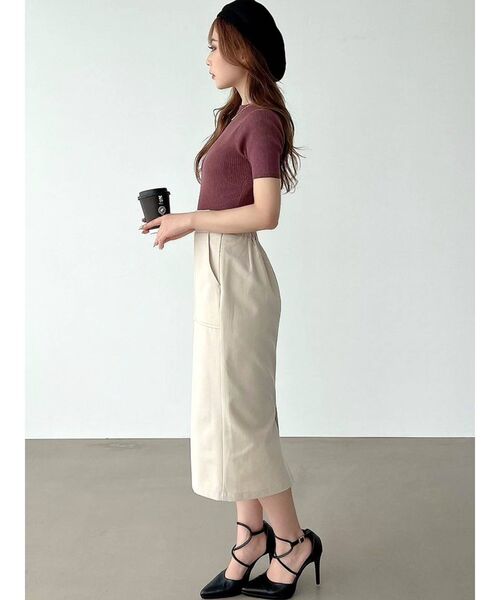 RESEXXY（リゼクシー）の「バスト切替2wayニットトップス（ニット/セーター・レディース・ブラック/ホワイト/ベージュ/ブラウン・FREE）」の18枚目の写真