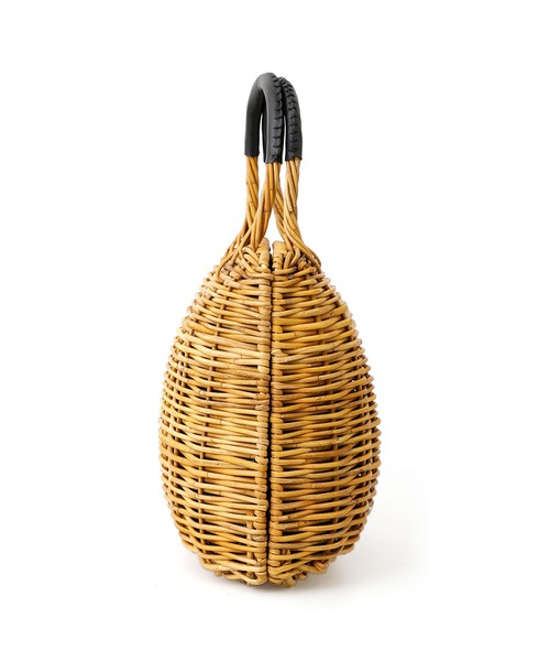 アンティーク　シェル装飾付きかごバッグ アンティーク シェル装飾付きかごバッグ