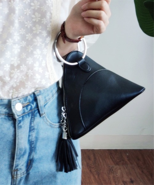 LA VORAGINE（ラ ヴォラジネ）の「リングハンドル　タッセル付　デザインハンドバッグ（ハンドバッグ・レディース・ブラック/ブラウン/ホワイト/グリーン・FREE）」の18枚目の写真