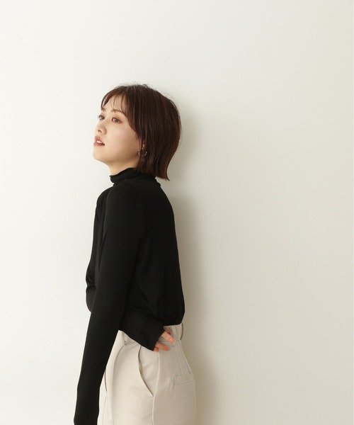 N.（N. Natural Beauty Basic）（エヌエヌナチュラルビューティーベーシック）の「◆ハイネックインナーカットソー（Tシャツ/カットソー・レディース・ブラック/オフホワイト/ピンク/ライトグリーン・MEDIUM）」の14枚目の写真