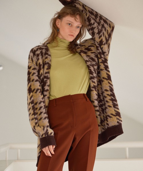 N.（N. Natural Beauty Basic）（エヌエヌナチュラルビューティーベーシック）の「◆ハイネックインナーカットソー（Tシャツ/カットソー・レディース・ブラック/オフホワイト/ピンク/ライトグリーン・MEDIUM）」の17枚目の写真