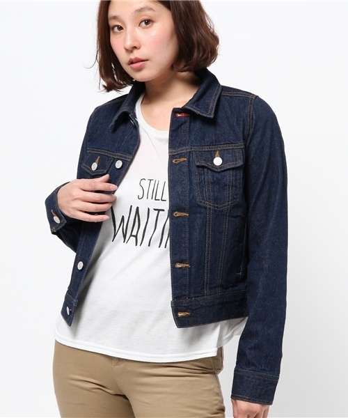 one after another NICE CLAUP（ワンアフターアナザーナイスクラップ）の「【non-no6月号掲載 ナイスクラップ】Ｇジャン（デニムジャケット・レディース・オフホワイト/ブルー/ネイビー・FREE）」の2枚目の写真