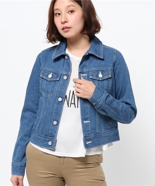 one after another NICE CLAUP（ワンアフターアナザーナイスクラップ）の「【non-no6月号掲載 ナイスクラップ】Ｇジャン（デニムジャケット・レディース・オフホワイト/ブルー/ネイビー・FREE）」の3枚目の写真