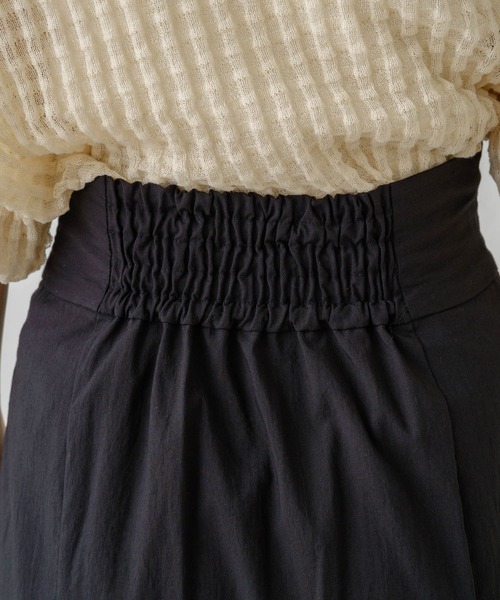 Kastane（カスタネ）の「【サイズ展開あり】スリットIラインスカート（スカート・レディース・ブラック・1/0）」の3枚目の写真