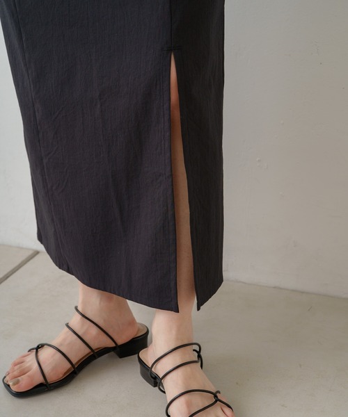 Kastane（カスタネ）の「【サイズ展開あり】スリットIラインスカート（スカート・レディース・ブラック・1/0）」の7枚目の写真