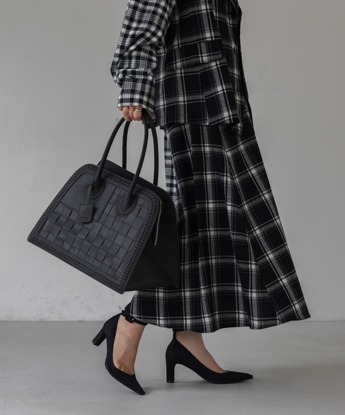 EVOL（イーボル）の「【EVOL】 EVOL ×Yukkoコラボハンドバッグ AT30473（ハンドバッグ・レディース・キャメル/ブラック・FREE）」の14枚目の写真