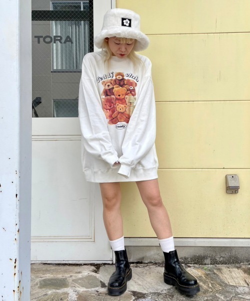 Candy Stripper（キャンディストリッパー）の「TEDDY CLUB SWEAT ワンピース（スウェット・レディース・ブルー/ブラック/ピンク/ホワイト・2）」の10枚目の写真