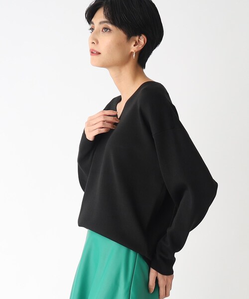 OPAQUE.CLIP（オペークドットクリップ）の「◆シルキーウールMIX Vネックニット【WEB限定カラー】（ニット/セーター・レディース・ブラック/オフホワイト/ダークオレンジ/ベージュ系8/ブルー/イエロー/ダークブラウン・36/38/40/42）」の20枚目の写真