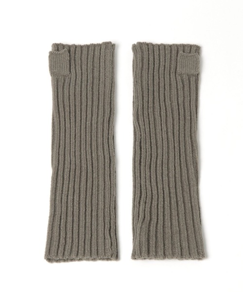 LAKOLE（ラコレ）の「ニットアームウォーマー / 353600（アームカバー・レディース・ブラウン/グレー/オフホワイト/カーキ・FREE）」の11枚目の写真