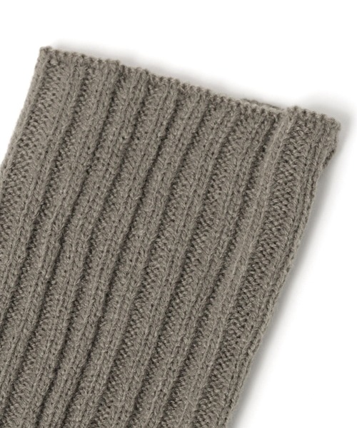 LAKOLE（ラコレ）の「ニットアームウォーマー / 353600（アームカバー・レディース・ブラウン/グレー/オフホワイト/カーキ・FREE）」の5枚目の写真