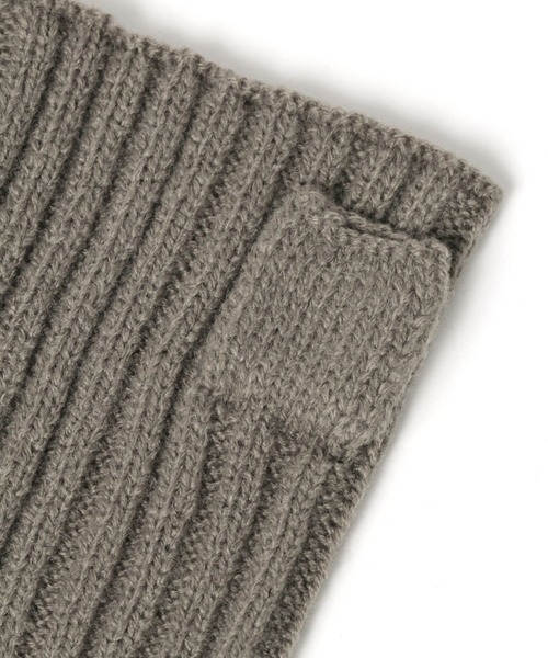 LAKOLE（ラコレ）の「ニットアームウォーマー / 353600（アームカバー・レディース・ブラウン/グレー/オフホワイト/カーキ・FREE）」の6枚目の写真