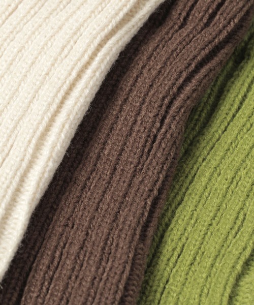 LAKOLE（ラコレ）の「ニットアームウォーマー / 353600（アームカバー・レディース・ブラウン/グレー/オフホワイト/カーキ・FREE）」の7枚目の写真