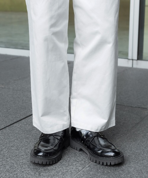 ONCILY（オンシェリー）の「TWILL TUCK BALLOON PANTS / ツイルタックバルーンパンツ（その他パンツ・メンズ・オフホワイト/ネイビー・SMALL/MEDIUM/LARGE）」の18枚目の写真